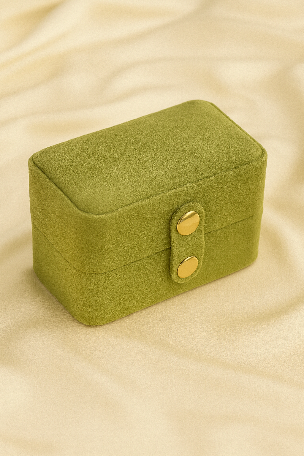 ✨ Boîte à Bijoux en Velours Vert avec Bagues Dorée