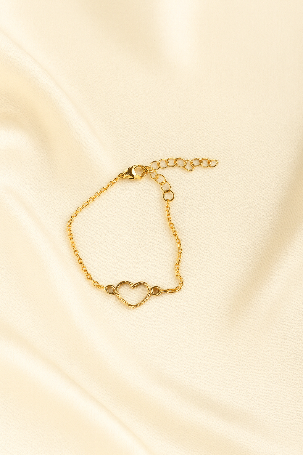 ✨ Bracelet Cœur Doré